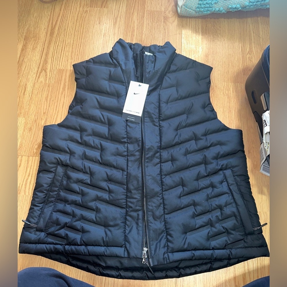 Nike therma fit vest